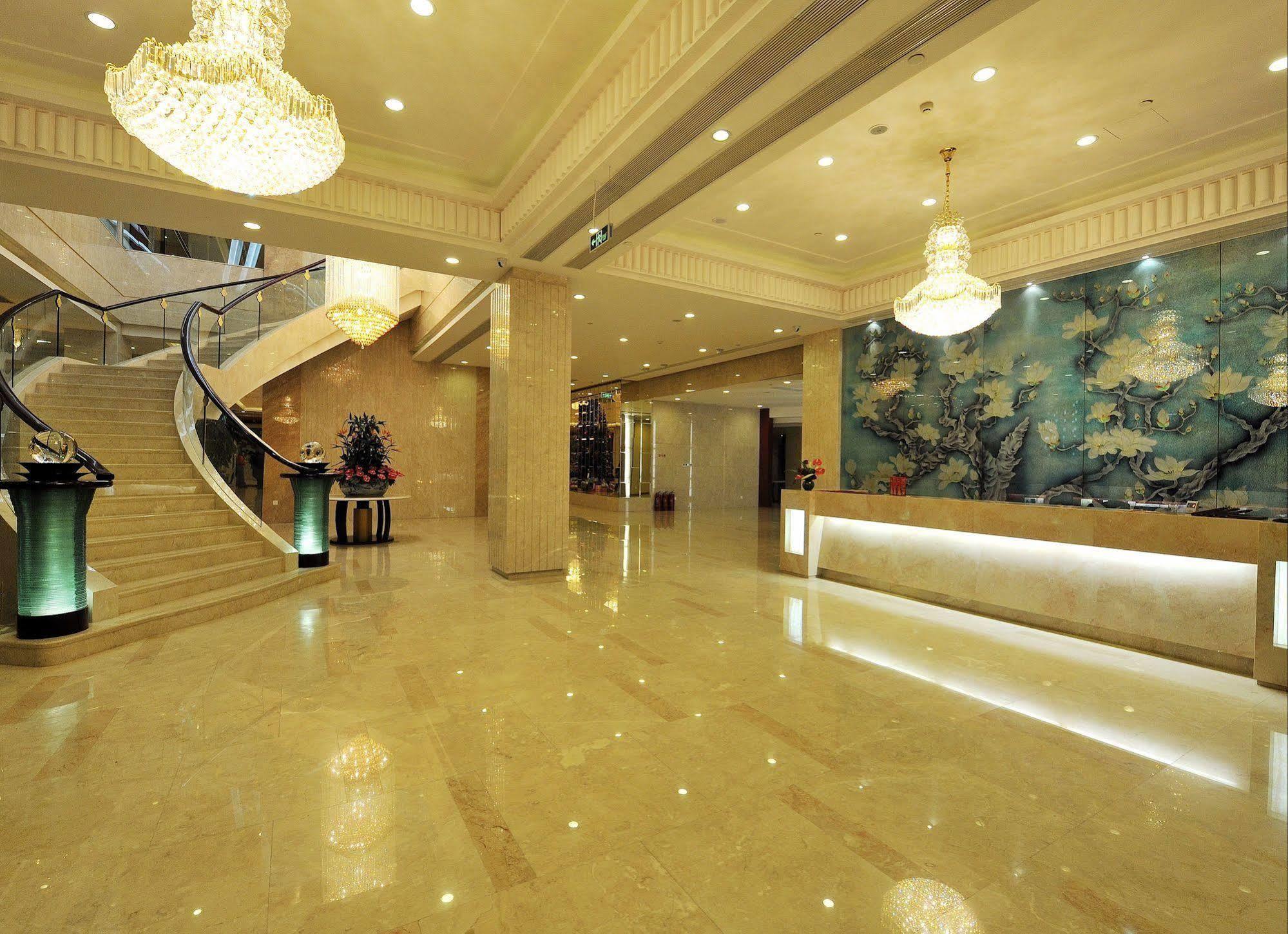 Changchun Hualida Hotel Интерьер фото