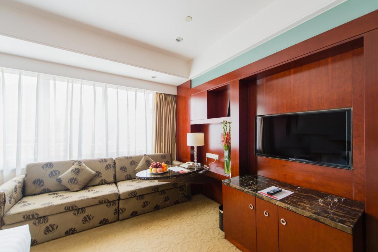 Changchun Hualida Hotel Экстерьер фото