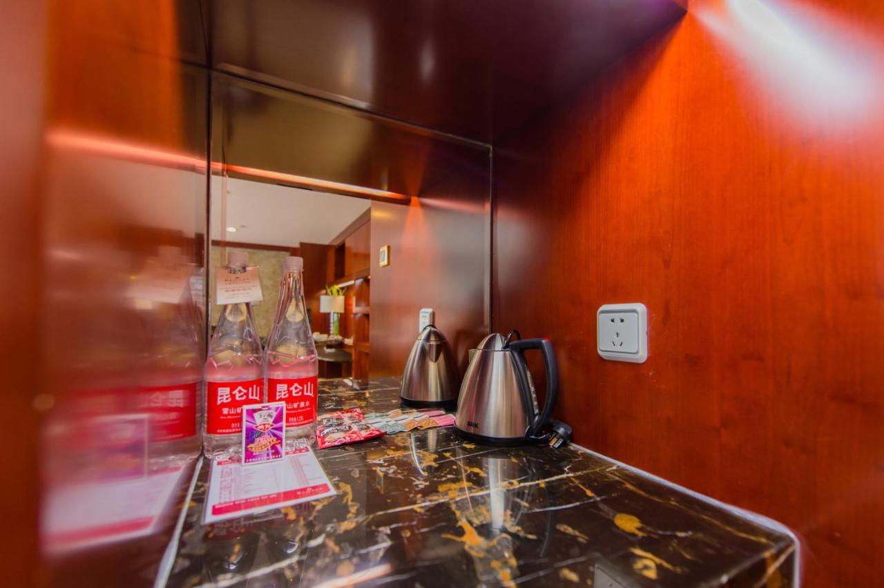 Changchun Hualida Hotel Экстерьер фото